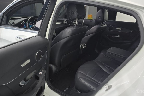 2021 Mercedes-Benz GLC с пробегом 61 054 км