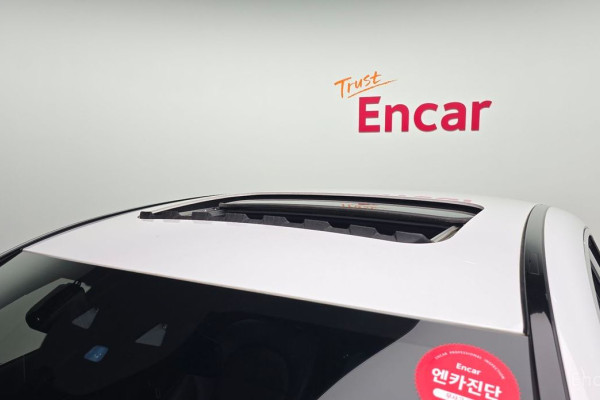 2021 Mercedes-Benz GLC с пробегом 61 054 км