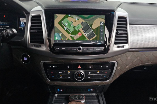 2022 SsangYong Rexton с пробегом 39 971 км