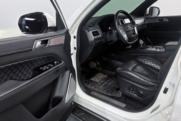 2021 SsangYong Rexton с пробегом 70 356 км