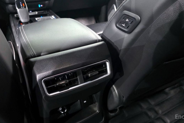 2021 SsangYong Rexton с пробегом 70 356 км