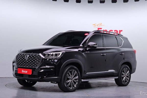 2025 SsangYong Rexton с пробегом 8 905 км