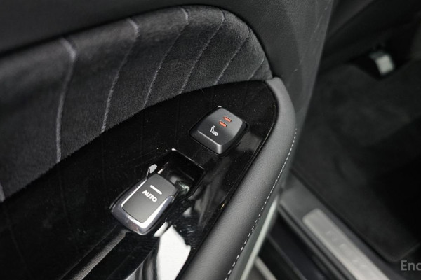 2025 SsangYong Rexton с пробегом 8 905 км