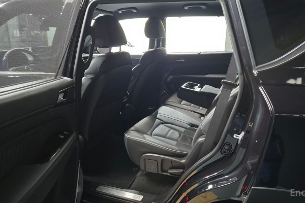 2023 SsangYong Rexton с пробегом 37 979 км