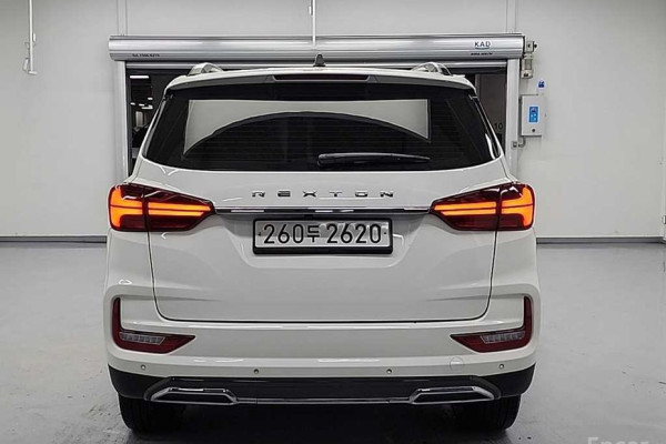 2022 SsangYong Rexton с пробегом 32 953 км