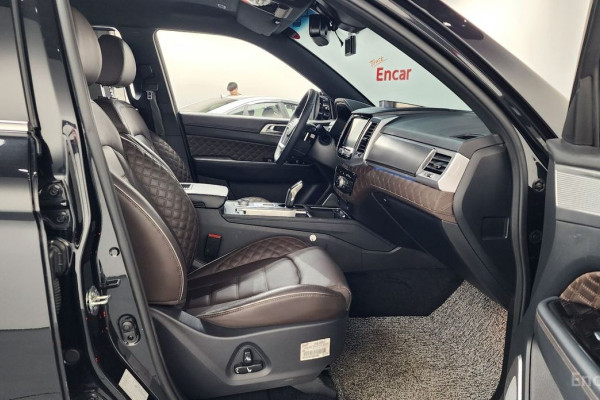 2023 SsangYong Rexton с пробегом 52 003 км