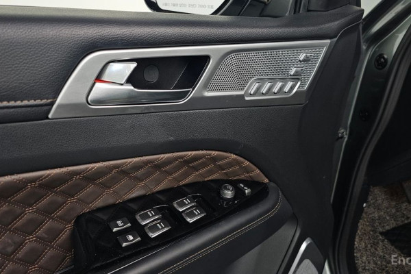 2021 SsangYong Rexton с пробегом 55 885 км