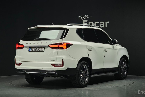 2024 SsangYong Rexton с пробегом 8 682 км