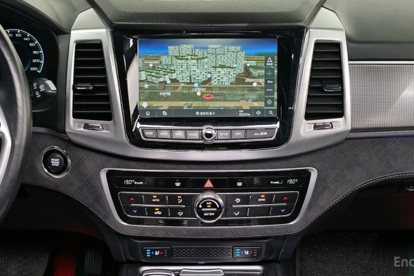 2021 SsangYong Rexton с пробегом 96 922 км