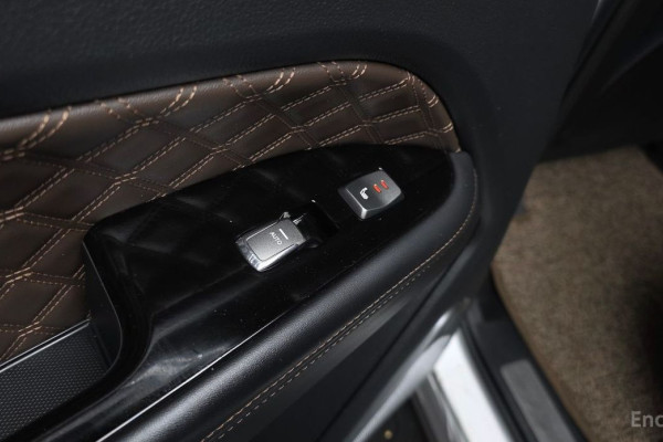 2022 SsangYong Rexton с пробегом 63 598 км