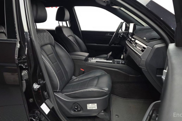 2024 SsangYong Rexton с пробегом 37 736 км