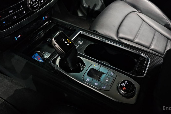 2021 SsangYong Rexton с пробегом 70 769 км