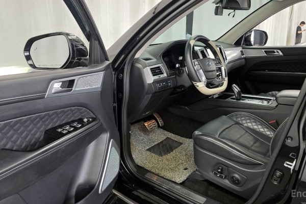 2022 SsangYong Rexton с пробегом 39 347 км