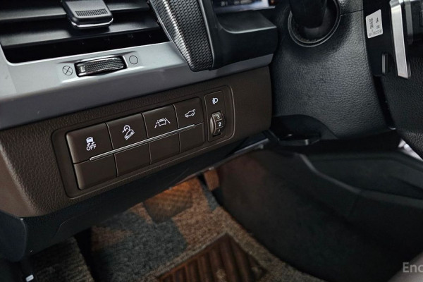 2023 SsangYong Rexton с пробегом 42 880 км