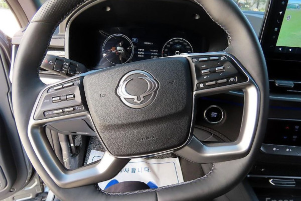 2025 SsangYong Rexton с пробегом 11 711 км