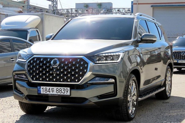 2025 SsangYong Rexton с пробегом 11 711 км