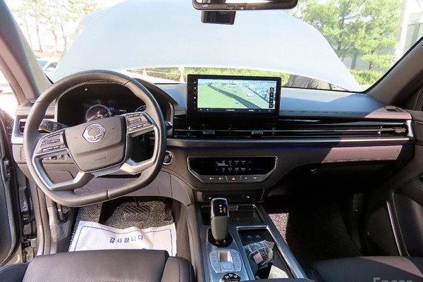 2025 SsangYong Rexton с пробегом 11 711 км