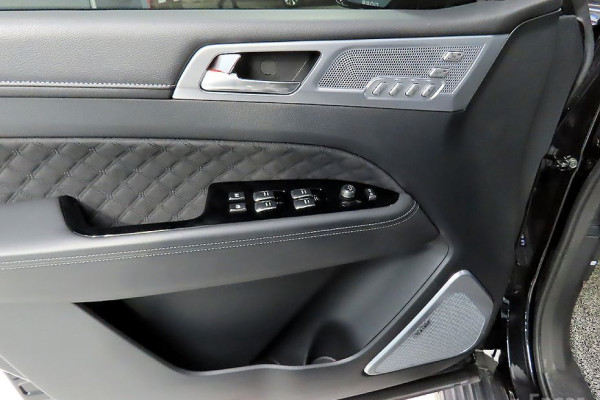 2021 SsangYong Rexton с пробегом 6 905 км