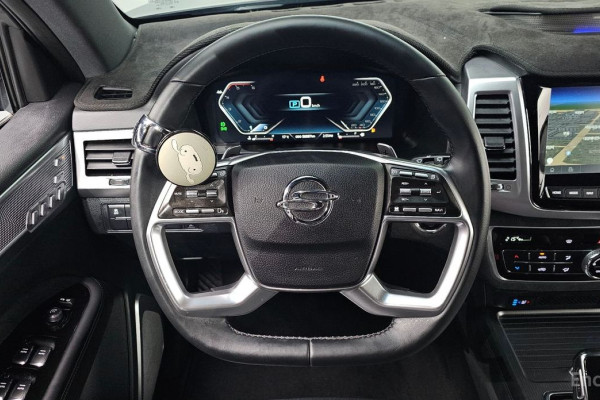 2021 SsangYong Rexton с пробегом 56 087 км