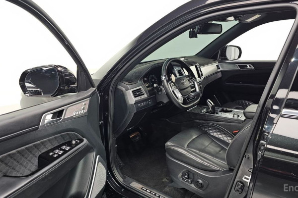 2021 SsangYong Rexton с пробегом 56 087 км