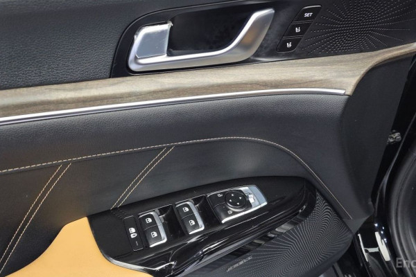 2021 Kia K5 с пробегом 91 414 км