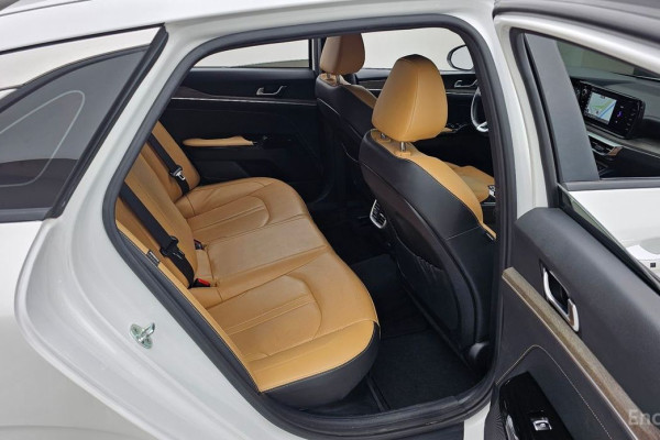 2022 Kia K5 с пробегом 109 826 км