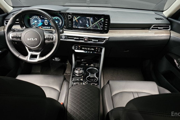 2022 Kia K5 с пробегом 73 723 км