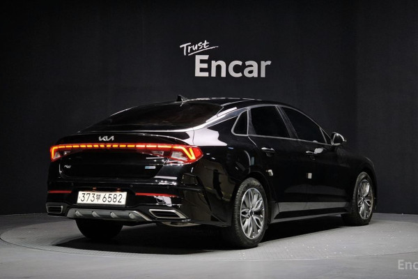 2022 Kia K5 с пробегом 108 336 км