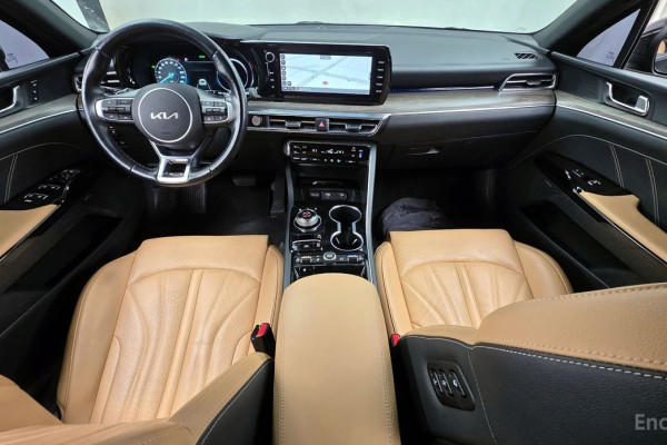 2022 Kia K5 с пробегом 108 336 км