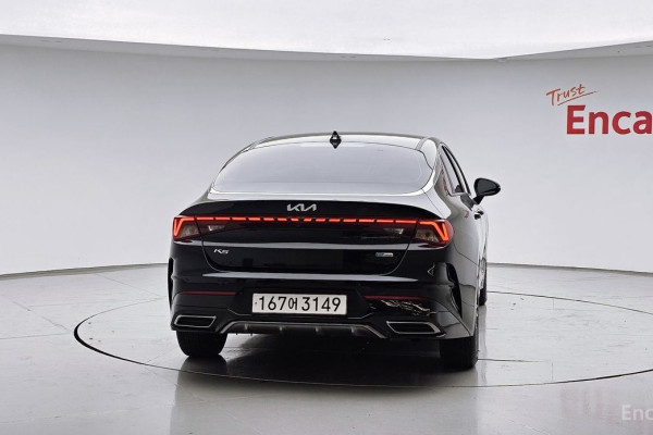 2021 Kia K5 с пробегом 98 505 км