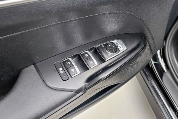 2021 Kia K5 с пробегом 98 505 км