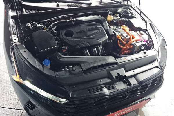 2022 Kia K5 с пробегом 36 853 км