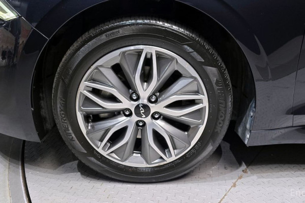 2022 Kia K5 с пробегом 93 869 км