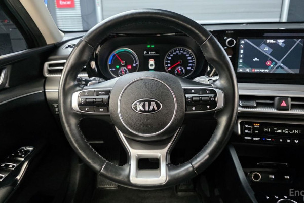 2021 Kia K5 с пробегом 92 458 км