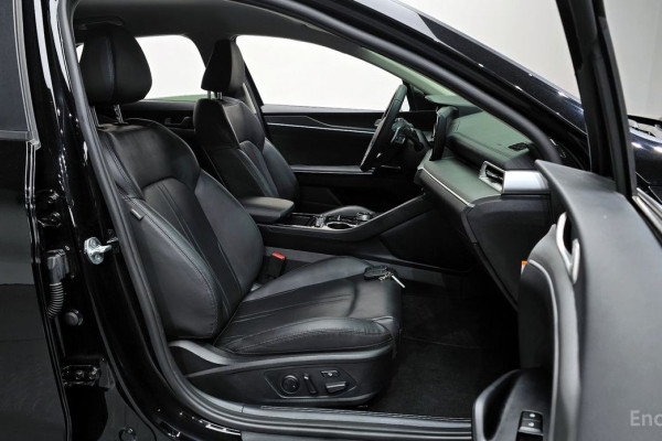 2022 Kia K5 с пробегом 35 395 км