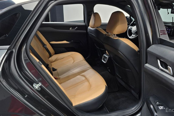 2022 Kia K5 с пробегом 65 746 км