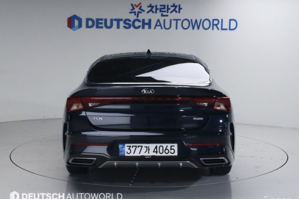 2021 Kia K5 с пробегом 109 120 км