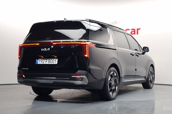 2023 Kia Carnival с пробегом 48 950 км