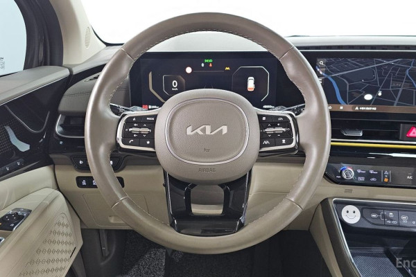 2023 Kia Carnival с пробегом 48 950 км