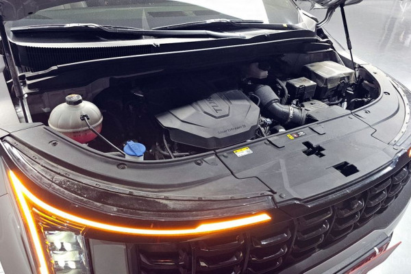 2024 Kia Carnival с пробегом 42 513 км