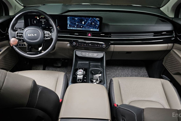 2024 Kia Carnival с пробегом 42 513 км