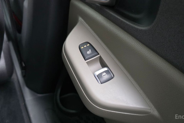 2025 Kia Carnival с пробегом 20 403 км