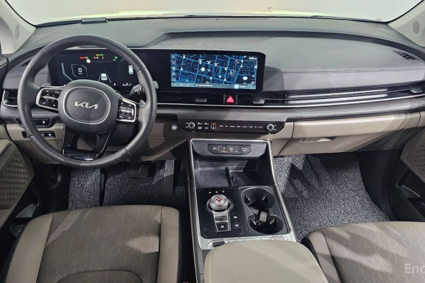 2024 Kia Carnival с пробегом 34 294 км