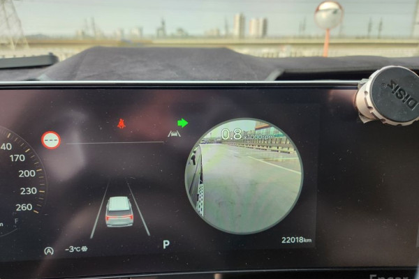 2023 Kia Carnival с пробегом 22 015 км