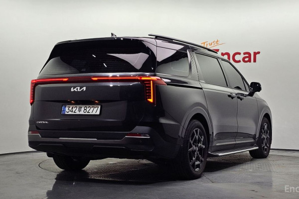 2024 Kia Carnival с пробегом 28 696 км