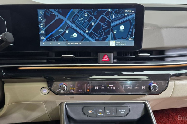 2023 Kia Carnival с пробегом 33 862 км