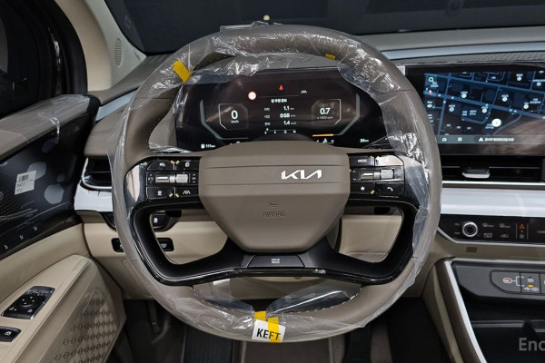 2025 Kia Carnival с пробегом 36 км