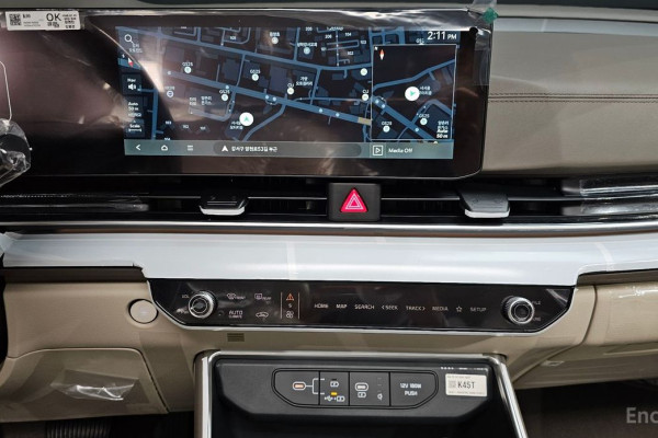 2025 Kia Carnival с пробегом 36 км