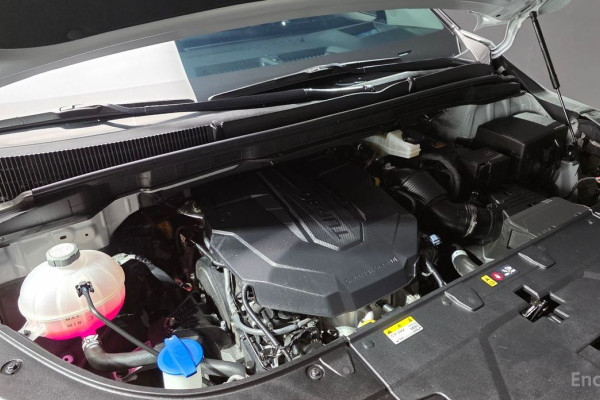 2024 Kia Carnival с пробегом 18 120 км