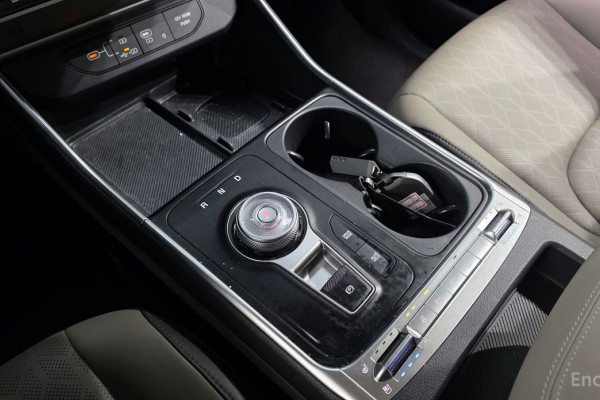 2024 Kia Carnival с пробегом 38 589 км